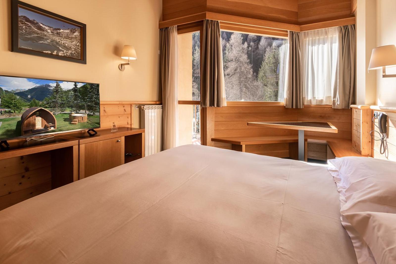 Hotel Garni Pegra Ponte Di Legno Kültér fotó