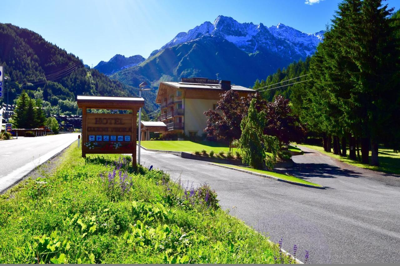 Hotel Garni Pegra Ponte Di Legno Kültér fotó